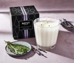 Cedar Leaf & Lavender 3-Wick Candle -Candle Fragrance Shop NESTNY CORE CV CAN 3W 3