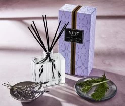 Cedar Leaf & Lavender Reed Diffuser -Candle Fragrance Shop NESTNY CORE CV DIF REED 3