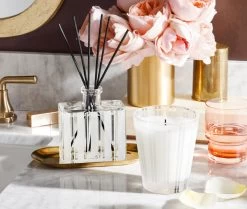 Rose Noir & Oud Classic Candle -Candle Fragrance Shop NESTNY CORE RO CAN CL 4