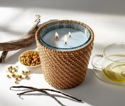 Rattan Driftwood & Chamomile 3-Wick Candle -Candle Fragrance Shop NESTNY RATTAN WELL DC CAN 3W 3