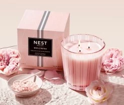 Himalayan Salt & Rosewater 3-Wick Candle -Candle Fragrance Shop NESTNY WELL HSR CAN 3W 3